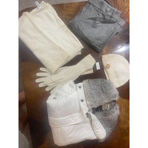 NWT Banana Republic 100% Cashmere Hand Knit White Beanie Hat One Size